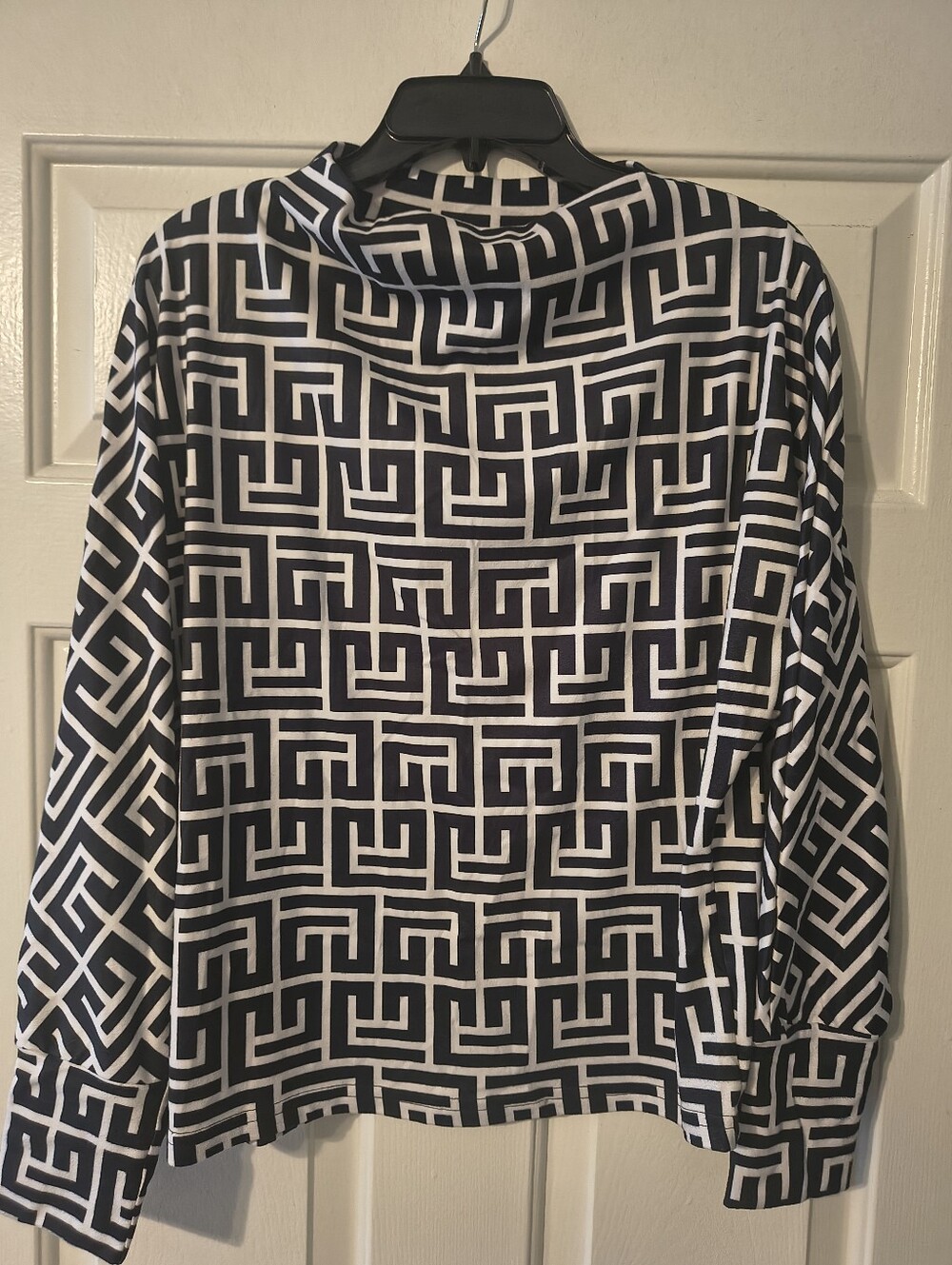 STILLEME Black & White Geometric Print Long Sleeve Top L